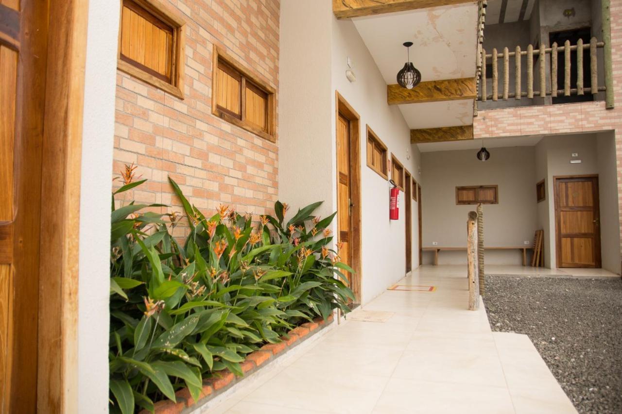 Hotel Pousada Das Rosas Каролина Экстерьер фото
